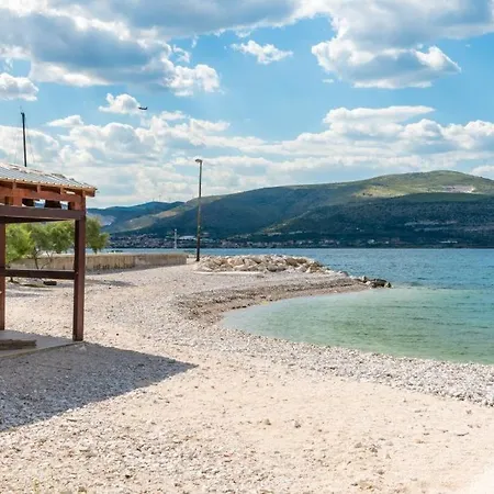 In Arbanija With Sea View, Terrace, Air Conditioning, Wifi 5138-2 * Trogir