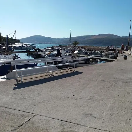 In Arbanija With Sea View, Terrace, Air Conditioning, Wifi 5138-2 * Trogir